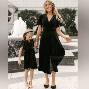 Ivy City Co Black Velvet Aria Dress XS